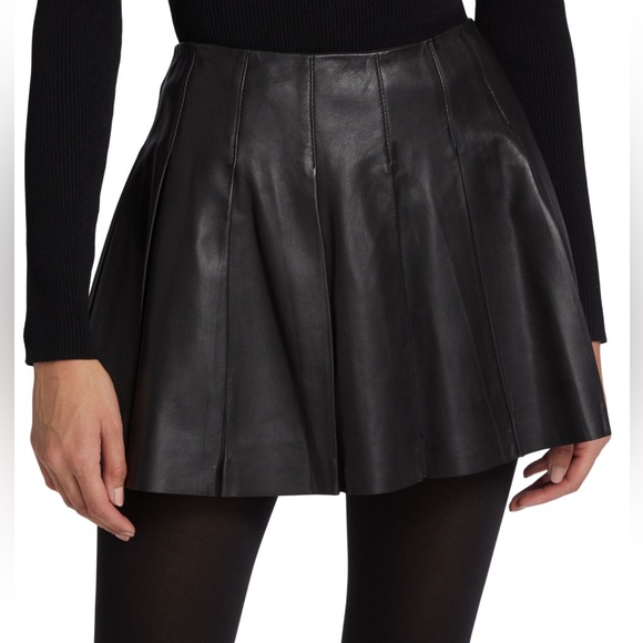 Lamarque Juliana Black Leather Pleated Miniskirt - Picture 6 of 8